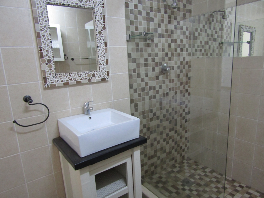 3 Bedroom Property for Sale in Humansdorp Eastern Cape